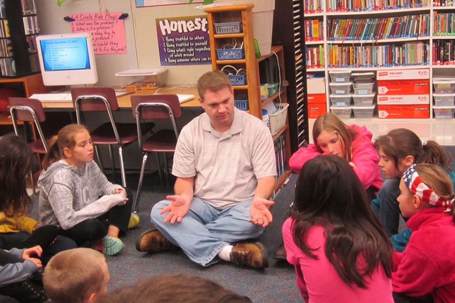 Paul Solarz teaches fifth-graders