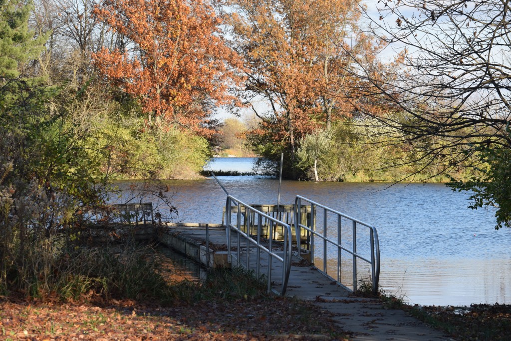 image of a dock on Lake Bloomington