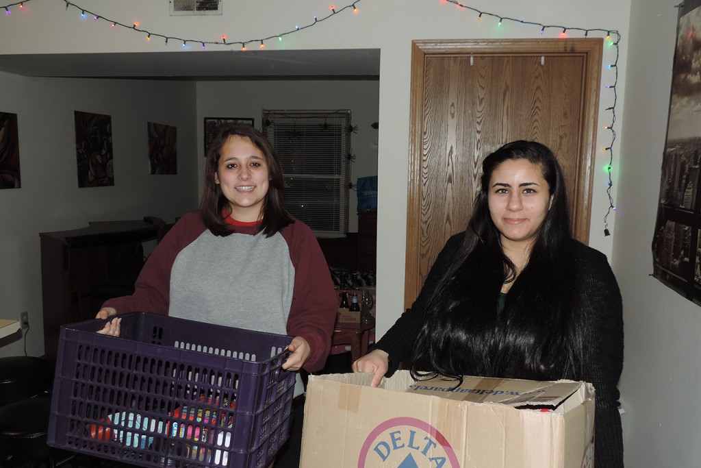 Off-campus students ready to donate items