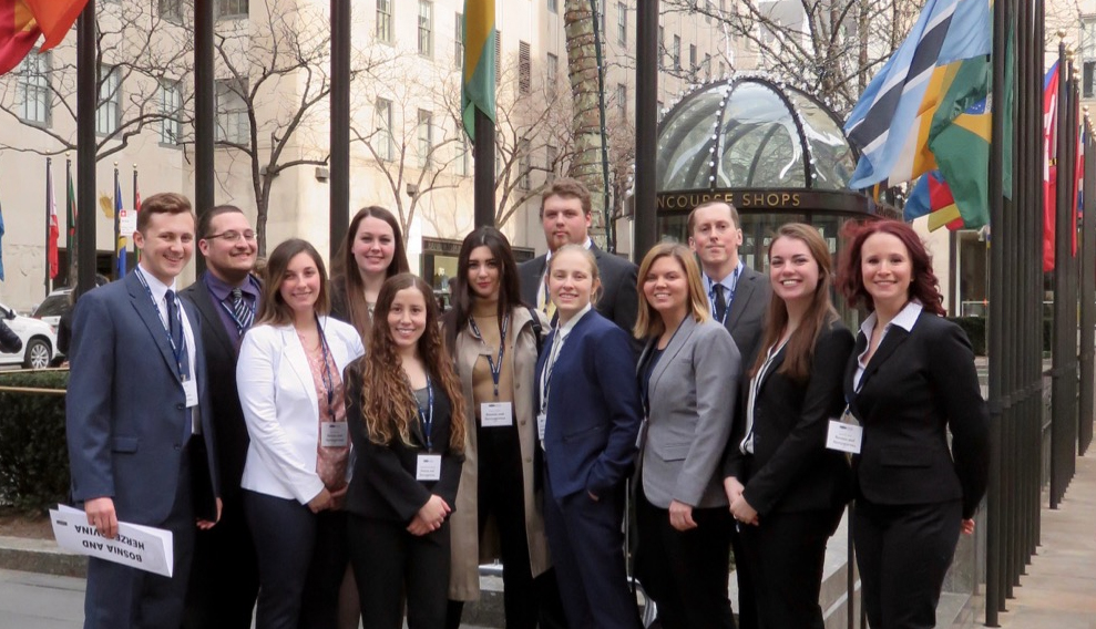 image of Students from Illinois State University's 2016 Model UN Team.