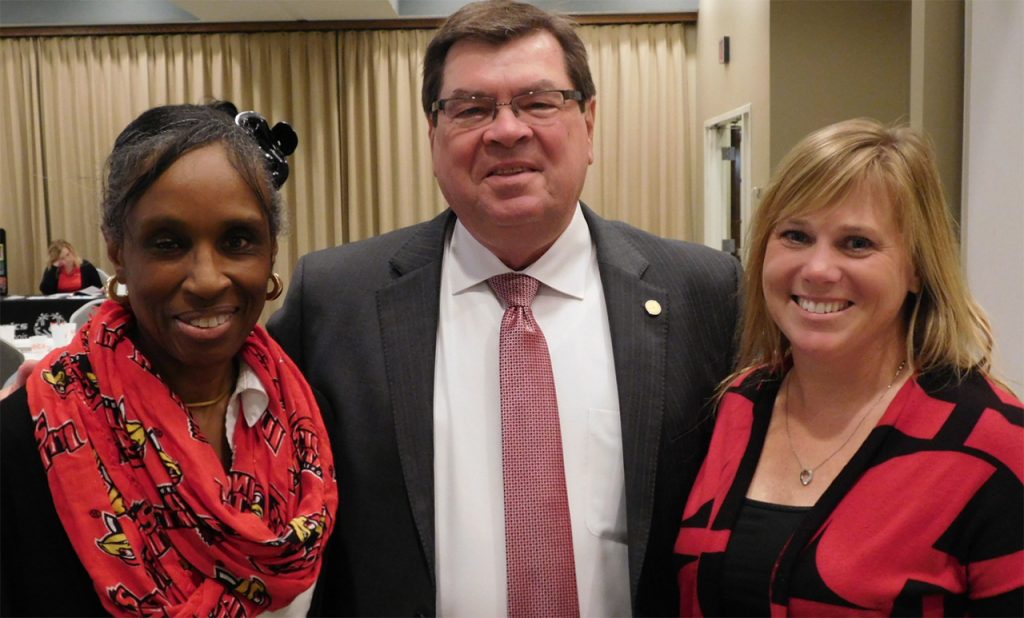 image of President Larry Dietz (center) with 2916 SECA Co-Chairs Judi Khalilallah (left) and Shelly Braxton.
