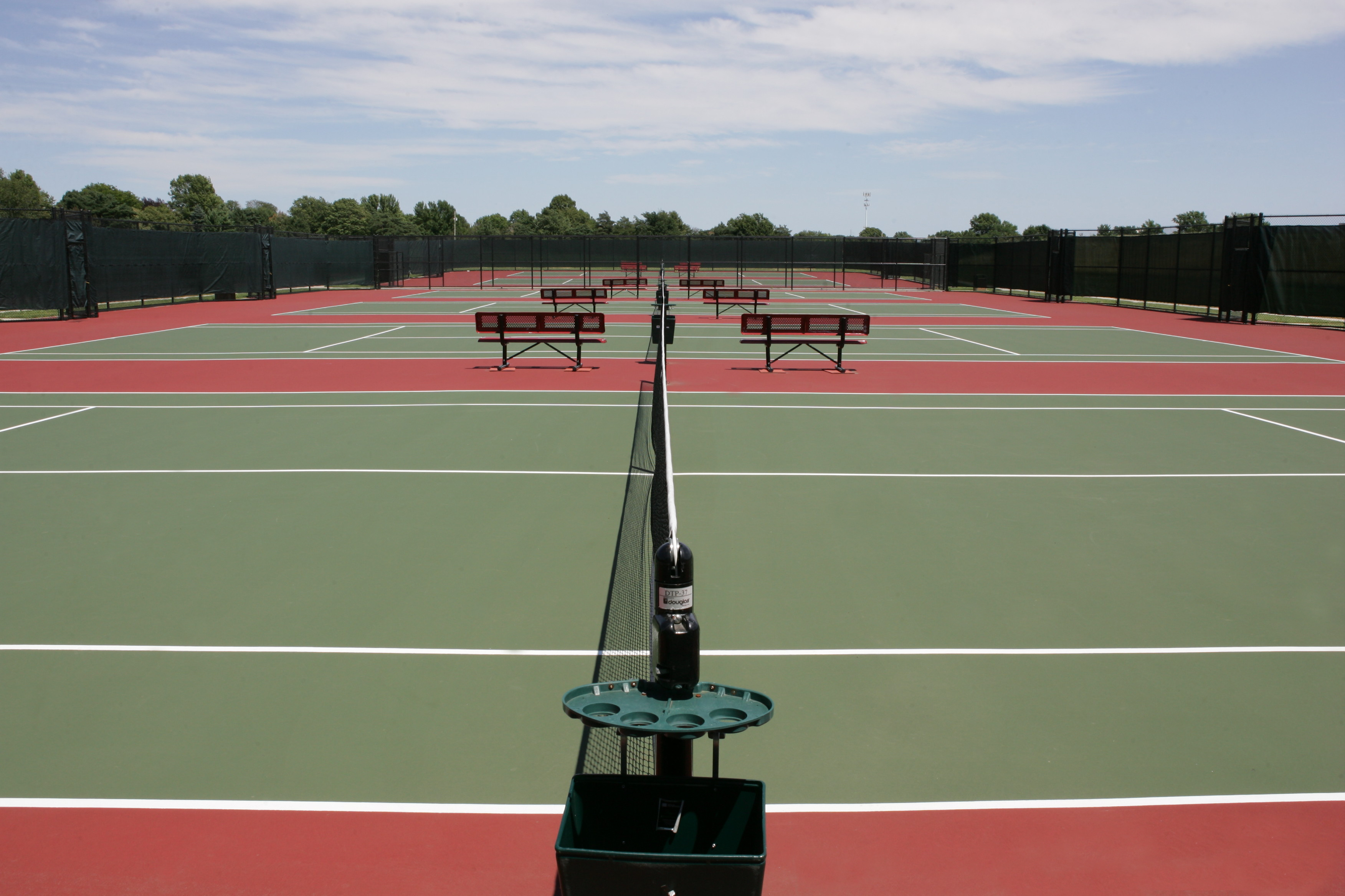 empty tennis courts