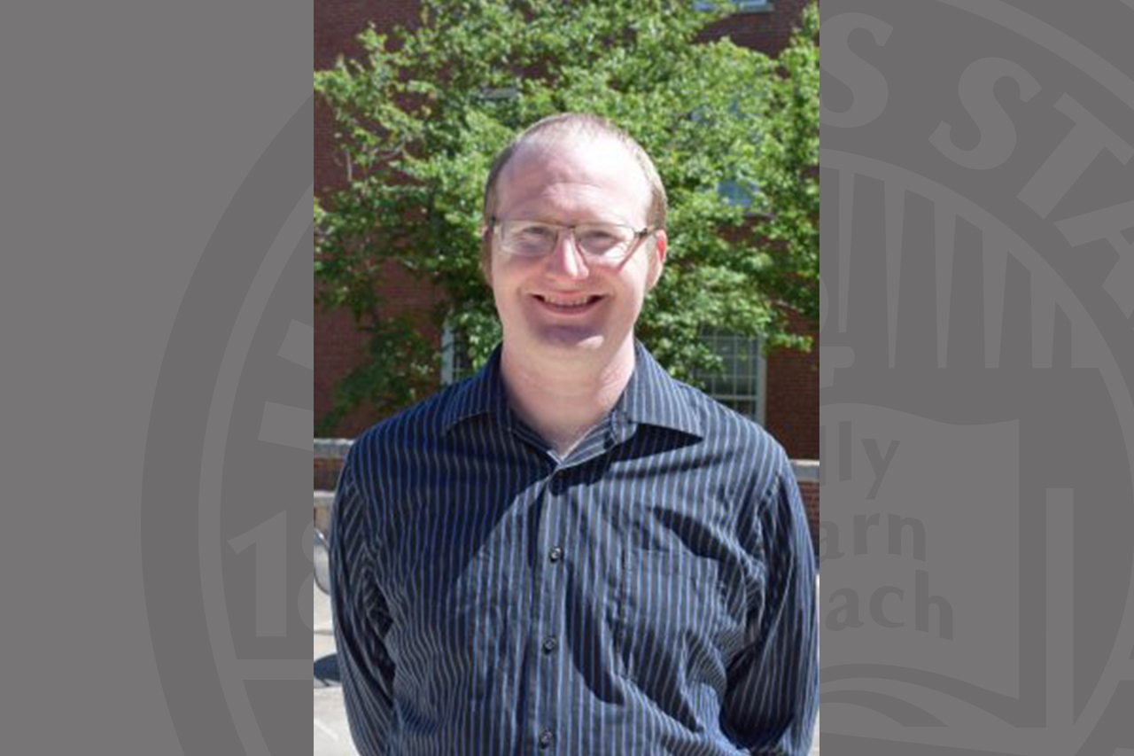 Eric Wesselmann, professor of Psychology and Honors Exploration instructor