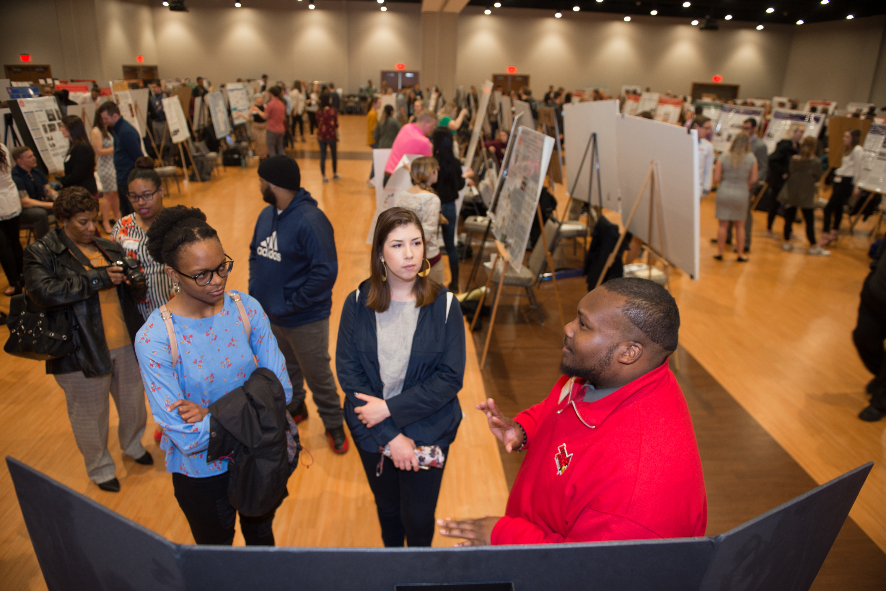 More than 400 undergraduate and graduate students presents at Illinois State's Research Symposium.