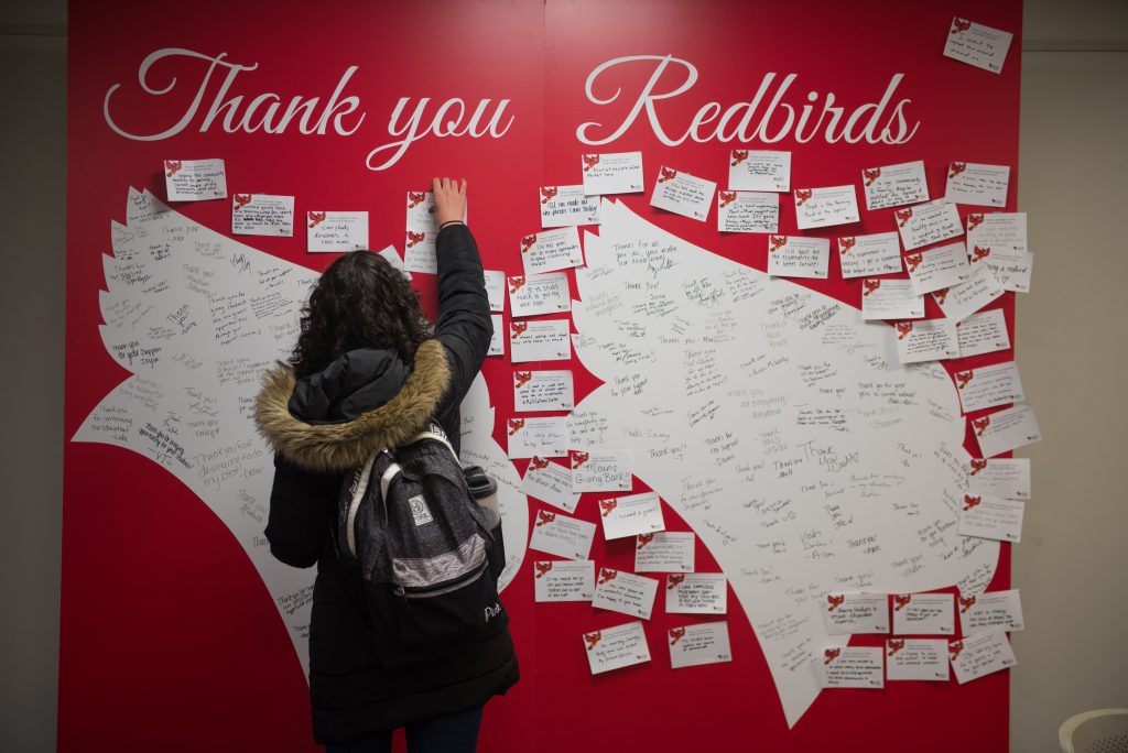 Student writes thank you message to donors during Redbird Philanthropy Week