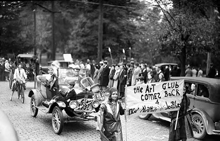Illinois State University's homecoming parade in 1931.