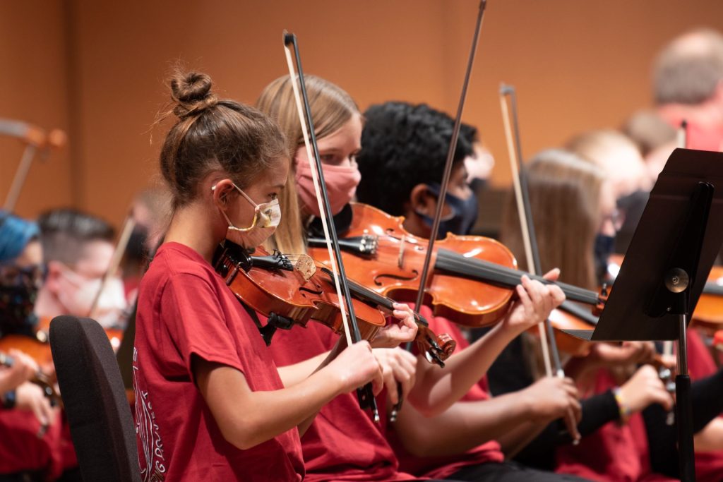 Illinois String Project violin students