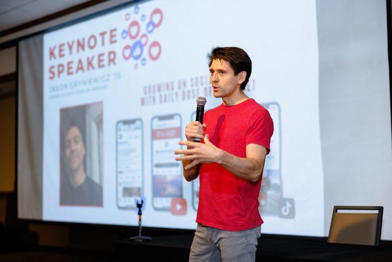 Jason Gryniewicz '15, owner of Daily Dose of Internet, was the keynote speaker at the #RedbirdProud Social Media Awards and Workshop.