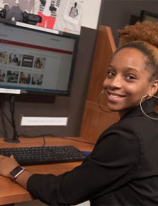 Redbirds utilize the Career Center's many online career tools.