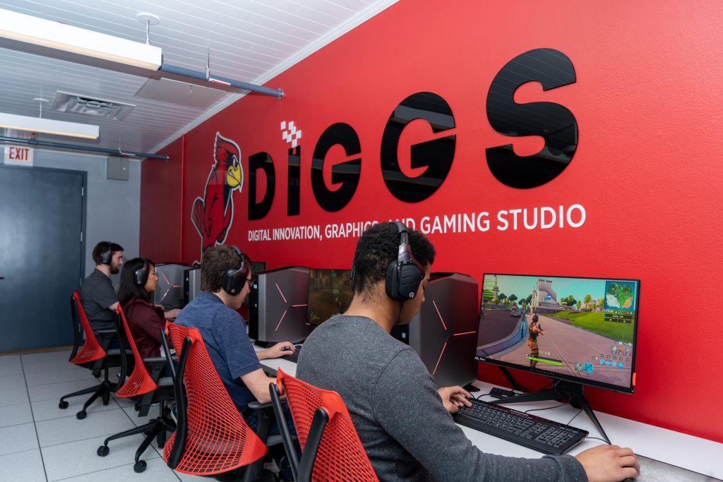 Illinois State University students playing video games together.